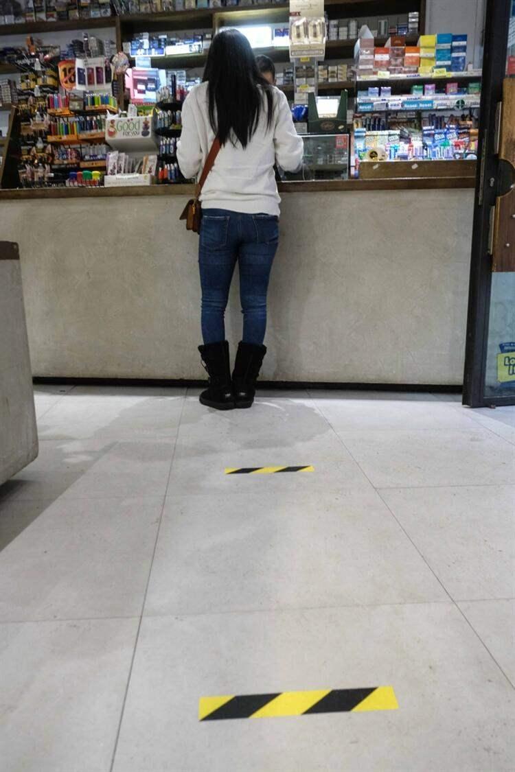 Burası Çin değil İtalya! İnsanlar ne yapacağını şaşırdı, balkonlara çıkıp...