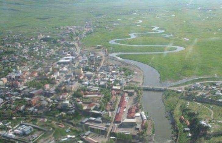 <p>Ardahan<br />
<br />
Eski fiyat: 6.31 lira<br />
<br />
Yeni fiyat: 5.77 lira</p>
