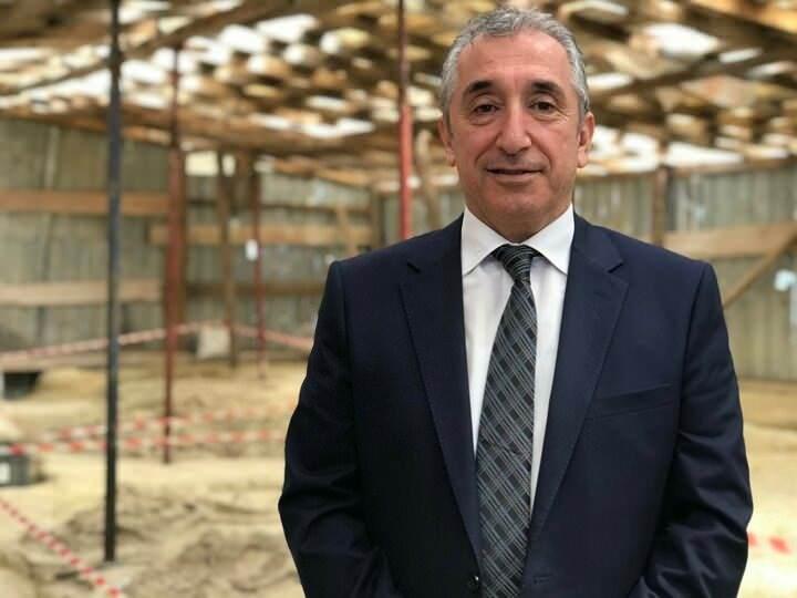 <p>&Ccedil;ATALCA K&Uuml;LT&Uuml;R VE TURİZM DERNEĞİ BAŞKANI "ŞEHİTLERİMİZİN BULUNMASI &Ccedil;OK SEVİNDİK.</p>

<p>" &Ouml;te yandan &Ccedil;atalca K&uuml;lt&uuml;r ve Turizm Derneği Başkanı Ahmet Rasim Y&uuml;cel de "&Ccedil;atalca'da yaşanan savaşlar belki de T&uuml;rk ulusunun geleceğinde &ouml;nemli bir yer tutmuştur. 1912 yılı Balkan Savaşlarında eğer başarılı olunmasıydı, İstanbul belki de b&uuml;t&uuml;n T&uuml;rkiye işgal edilecekti. Her yıl 17 Kasım'da burada t&ouml;renler yaparak şehitlerimizi anıyor ve dua ediyorduk. Ama bulunmuş bir mezar yoktu. İstanbul Valiliğine ş&uuml;kranlarımızı sunuyoruz. İstanbul Arkeoloji M&uuml;zeleri ile birlikte bu kazıyı yaparak şehitlerimizin naaşlarının ortaya &ccedil;ıkmasını sağladılar. Burada yapılacak olan "Balkan Şehitleri M&uuml;zesi" i&ccedil;in &ccedil;alışmaların bir an &ouml;nce başlamasını istiyoruz." dedi.</p>
