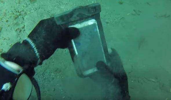 <p>iPhone 6 Plus veya iPhone 7 Plus olabilir...</p>
