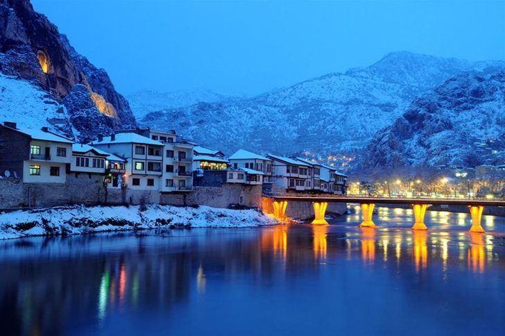 <p>Amasya</p>

<p>Eski fiyat: 6.20 lira</p>

<p>Yeni fiyat: 5.68 lira</p>

