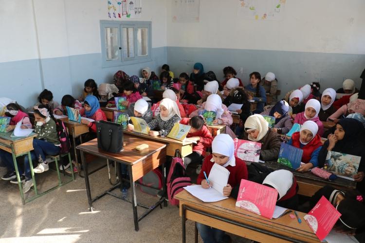 <p>Bu kapsamda ilk olarak ilçe genelinde arama ve tarama faaliyetlerinde YPG/PKK'ya ait üsler, hendekler, tuzaklanan mayın ve patlayıcılar tespit edilerek imha edildi.</p>

