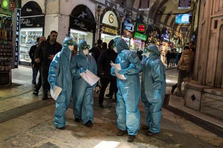 <p>Taksim'de kafeterya işleten Serkan Mehmetoğlu, "Dün geceden itibaren kapalıyız. Büyük zararımız var. Sezon kapandı, turist gelmiyor."</p>
<ul>
</ul>