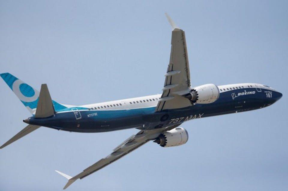 <p>ABD'li uçak üreticisi Boeing’in bir dönem kazalar ile anılan 737 MAX modelinin üretimine yeniden başlamaya hazırlandığı öne sürüldü.</p>

<p> </p>
