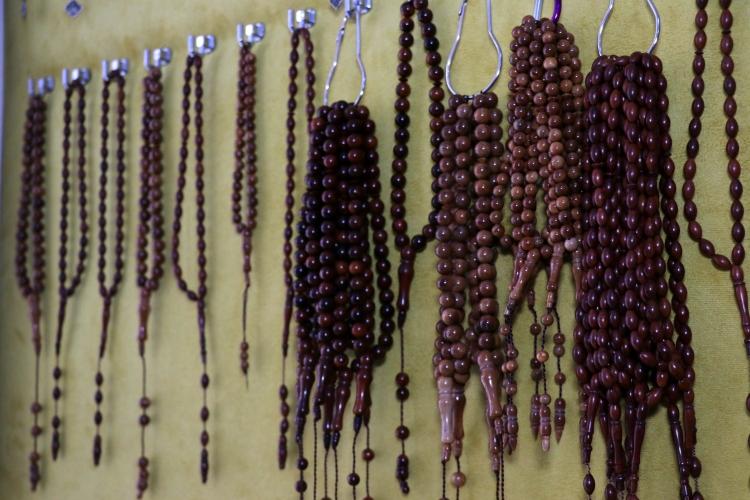 Koronavirüs sonrası antibakteriyal tespihler yok satıyor