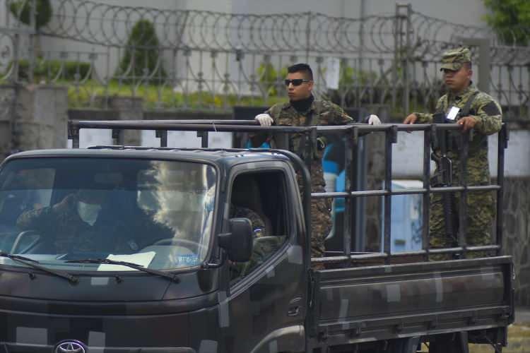 <p>EL SALVADOR</p>
