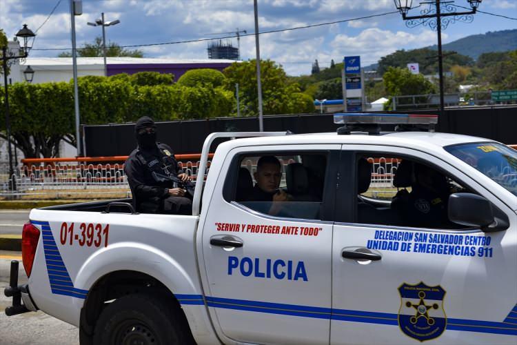 <p>EL SALVADOR</p>
