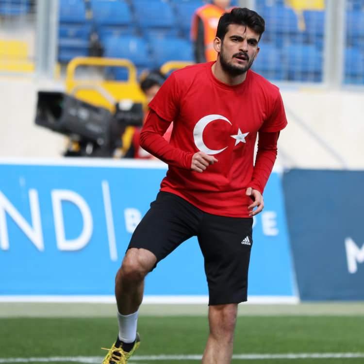 <p><strong>Fatih Aksoy</strong></p>
