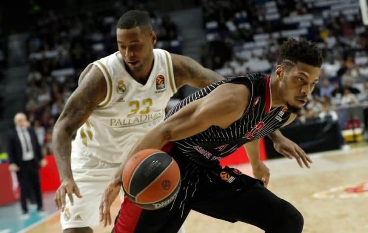 <p>Trey Thompkins - Real Madrid</p>
<p> </p>