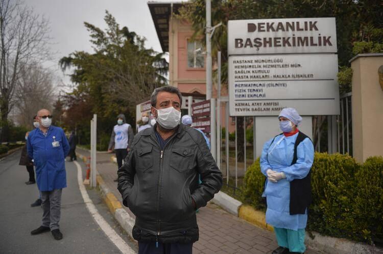Hocalarını böyle uğurladılar! Gözyaşları sel oldu