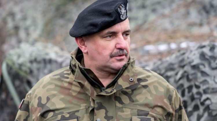 <p>JAROSLAW MIKA - POLONYA GENELKURMAY BAŞKANI<br />
</p>