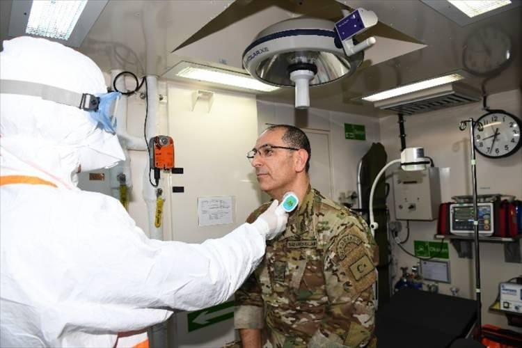 <p>Bahriyelilerin yeni tip koronavirüs (Kovid-19) salgınından etkilenmemeleri için Deniz Kuvvetleri Komutanlığında yoğun tedbirler alındı. </p>
<p> </p>