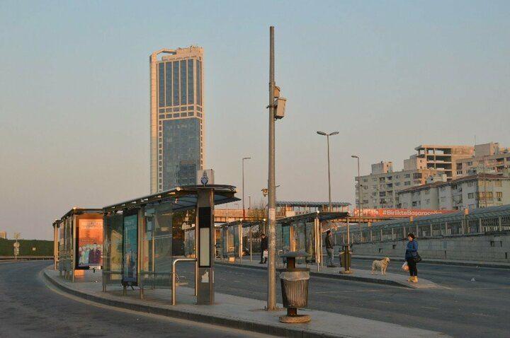 <p>Yapılan duyurularda metro seferlerinin yapılmayacağı, metrobüs, otobüs ve vapur seferlerinin devam edeceği öğrenildi.</p>

<p> </p>
