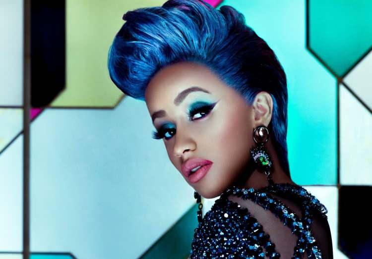 <p><strong>Cardi B</strong></p>

<p>Cardi B, 20 Mayıs'a kadar 1 milyon dolar bağışlayacak. Nova Cares, paraya ihtiyacı olan insanlara elden verecek.  </p>
