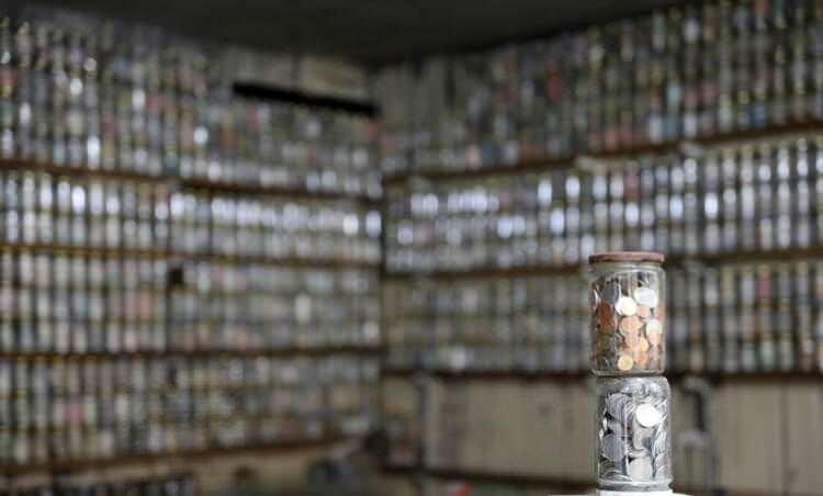 <p>En büyük isteğimiz bir an önce bu sürecin sona ermesi ve salgının bitmesiyle müzemizde yeniden ziyaretçilerimizi ağırlamak" diye konuştu.</p>
<p> </p>