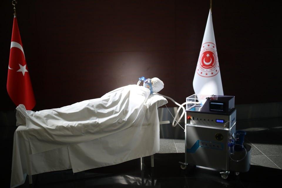 <p><strong>Terhis ve celplerin ertelenmesine yönelik Cumhurbaşkanı Kararı</strong></p>

<p>Terhis ve celplerin ertelenmesine yönelik Cumhurbaşkanı Kararı'nın Resmi Gazete'de yayımlandığının hatırlatılması üzerine ise Bakan Akar, kararın, hayırlı ve uğurlu olması temennisinde bulundu. Bu konuyla ilgili daha önce geniş açıklamalarda bulunduğunu hatırlatan Akar, şunları kaydetti:</p>
