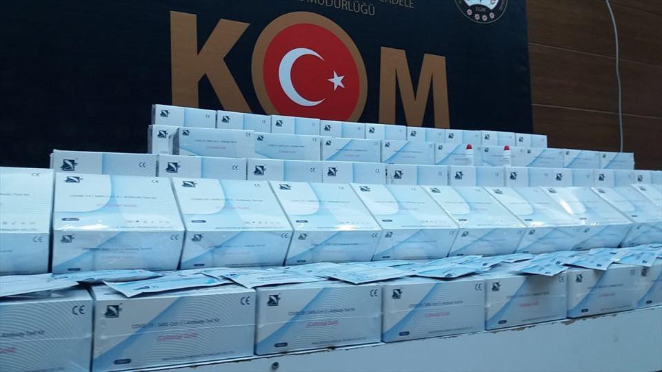 İstanbul'da kaçak satılan 5 bin 575 Kovid-19 test kitine el konuldu