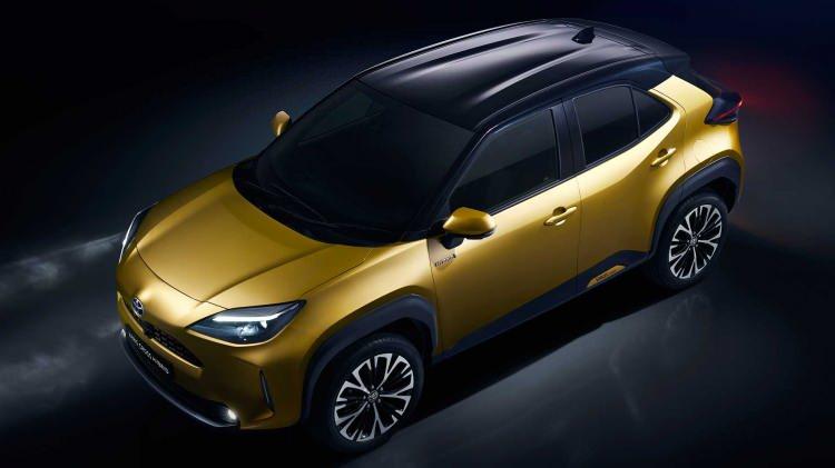 <p>Dört tekerlekten çekiş sistemine sahip olacağı açıklanan 2020 Toyota Yaris Cross’ta, AWD-i adı verilen sistemin düşük yol tutuş tespit edildiğinde arka tekerleklere de otomatik olarak güç göndererek sürüş çekiş kaybını da azalttığı kaydediliyor.</p>