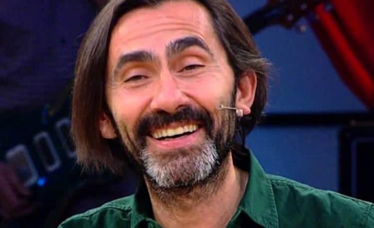 <p>Yeni neslin Maskeli Beşler serisi ve Avrupa Yakası'ndaki rolleriyle benimsediği Açıkalın, sinema çalışmalarını sürdürüyor.</p>