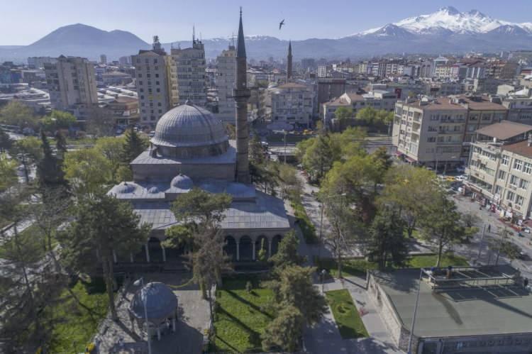 <p>Kurşunlu Camisi -  Kayseri</p>
