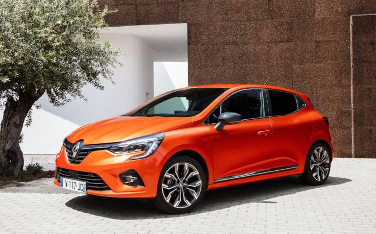 <p><strong>Renault</strong><br />
<br />
Satış rakamı: <strong>23.553</strong></p>
