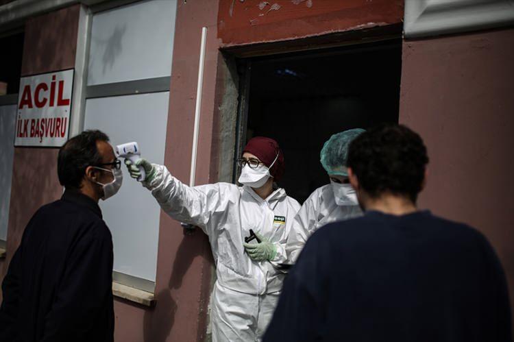 <p>Bu noktada rehavete kapılmamak gerekiyor. Toplumsal hijyen ne kadar kontrol altında tutulursa hayat o kadar erken normale döner."</p>