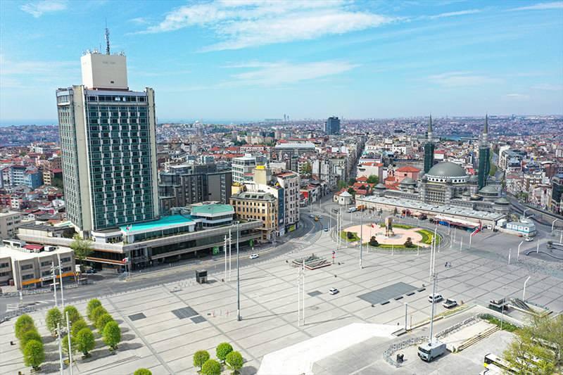 <p>Taksim Meydanı</p>

<p> </p>
