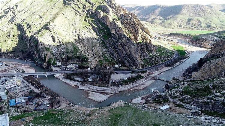 <p>KASRİK BOĞAZI </p>