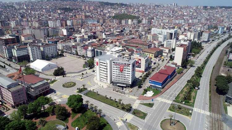 <p>Cumhuriyet Meydanı  / Samsun</p>
