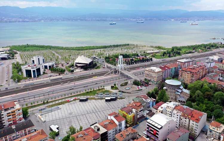 <p>Kent Meydanı / Kocaeli</p>