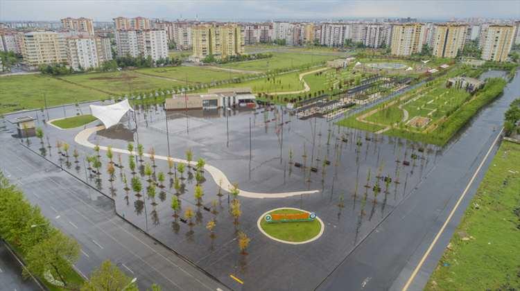 <p>Kent Meydanı / Diyarbakır</p>
