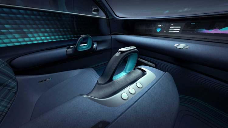 <p>Öte yandan, Hyundai'nin 2025'e kadar 23 yeni elektrikli model tanıtmayı hedeflediği de belirtiliyor.</p>
<p> </p>
<p> </p>
<p> </p>