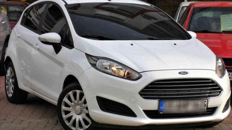 <p><span style="color:#FF8C00"><strong>Ford Fiesta </strong></span></p>

<p>Ford’un B segment otomobili Fista’yı 2013 model olarak 45.000 TL’ye satın alabilirsiniz.</p>
