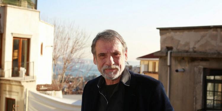 <p>Civan Canova</p>
