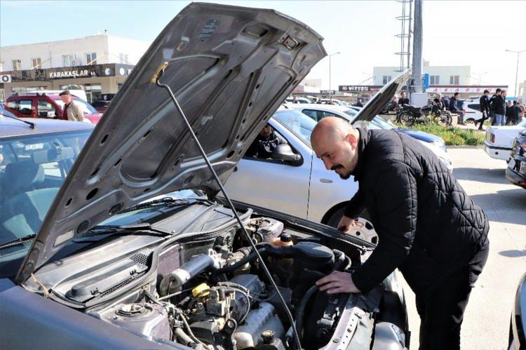 <p>2019'da ikinci el araç satışı 7.6 milyon adete çıkarak rekor kırdı. İkinci el otomobil pazarındaki büyümenin 2020'de de devam etmesi ve satışların 8 milyon adete çıkarak, rekor tazelemesi bekleniyor.<br />
 </p>
