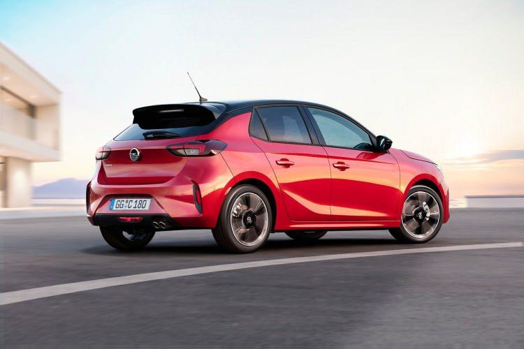 <p>Opel 2020 Corsa modeli, Mayıs ayına özel <strong>129.200TL</strong> başlangıç fiyatıyla satışa sunuluyor.</p>