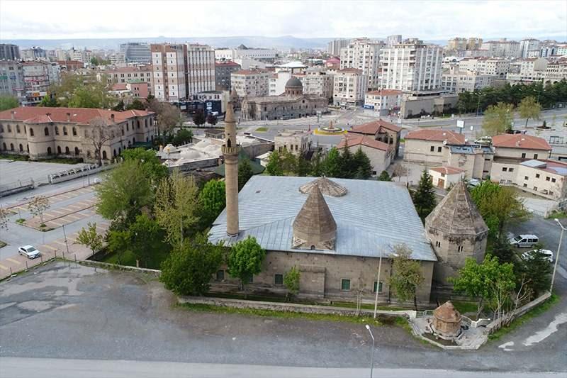 <p>Lale Camisi / Kayseri</p>
