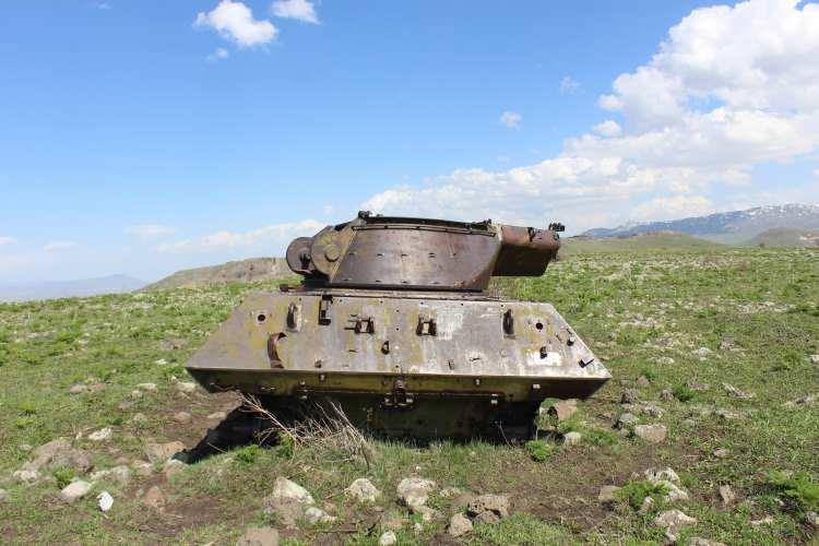 <p>Çoğu zaman bunu bilenler de geliyor buraya tankları görmeye. 2 tank bulunuyor burada.</p>