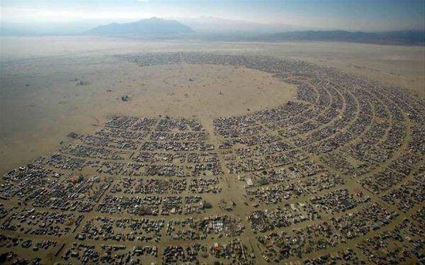 <p>Burning Man alanı</p>

<p> </p>
