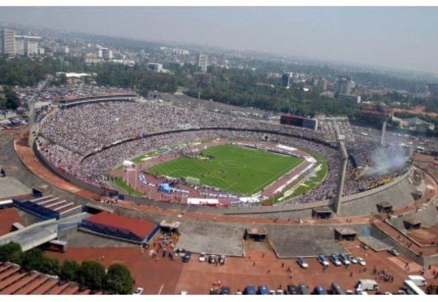 <p><strong>Üniversite Olimpiyat Stadyumu</strong></p>

<p>Kapasite: 68954</p>

<p>Ülke: Meksika</p>

<p>Şehir: Mexico City</p>
