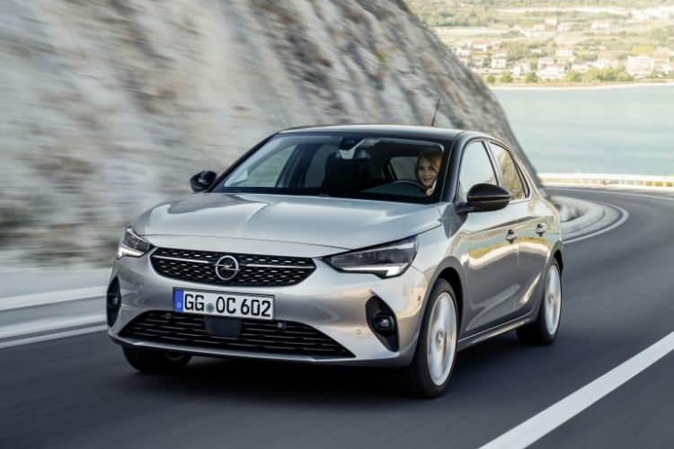 <p><span style="color:#FF8C00"><strong>OPEL</strong></span></p>
<p>Yeni Corsa 1.2 Benzinli MT-5 75 HP</p>
<p>Mayıs ayı kampanyalı Fiyatı <strong>130.900 TL</strong></p>