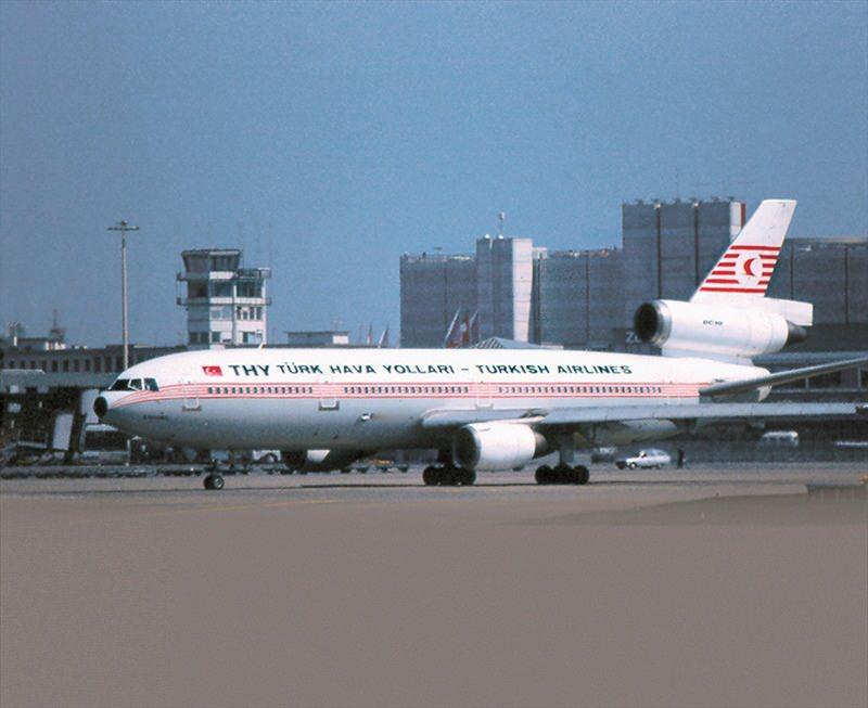 <p>Öte yandan hava kargo taşıyıcısı Turkish Cargo, uluslararası gıda ve medikal ürün/ilaç zincirine katkı sağlayan önemli uçuşlar gerçekleştirdi. </p>
<p> </p>