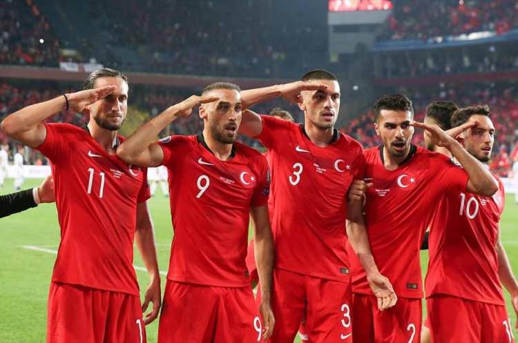 <p><strong>Türkiye'de ve Avrupa'da forma giyen Türk futbolcuların memleketlerini sizler için bir araya getirdik. İşte futbolcuların memleketleri... </strong></p>
