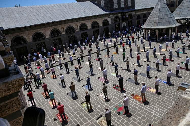 <p>Diyarbakır / Ulu Cami</p>
