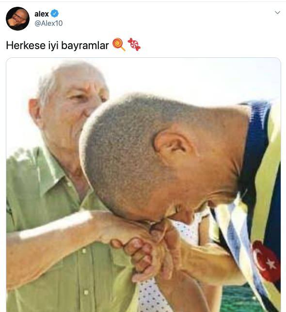 <p>Alex de Souza: İyi bayramlar</p>
