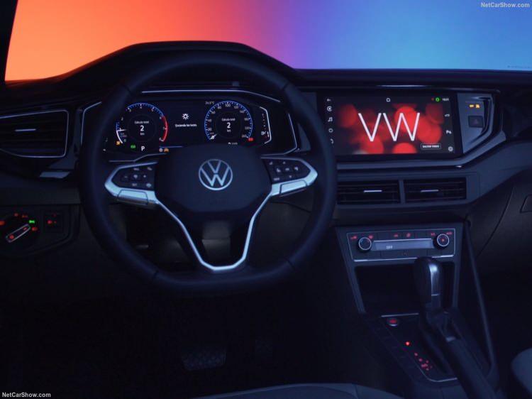 <p>Volkswagen, 2566 mm aks mesafesine sahip Nivus’un sınıfının en geniş iç mekana sahip otomobillerinden biri olduğunu iddia ediyor. Otomobilin bagaj hacmiyse 415 litre olarak açıklandı.</p>
