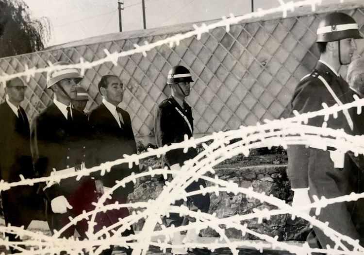 <p>Eski Cumhurbaşkanı Celal Bayar (idam cezası daha sonra yaşı nedeniyle müebbet hapse çevrildi),eski Başbakan Adnan Menderes, eski Dışişleri Bakanı Fatin Rüştü Zorlu, eski Maliye Bakanı Hasan Polatkan'ın idam kararları oy birliğiyle alındı.</p>

<ul>
</ul>
