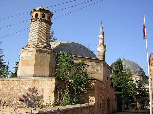 <p><strong>Eskişehir</strong></p>
<p>788 cami.</p>