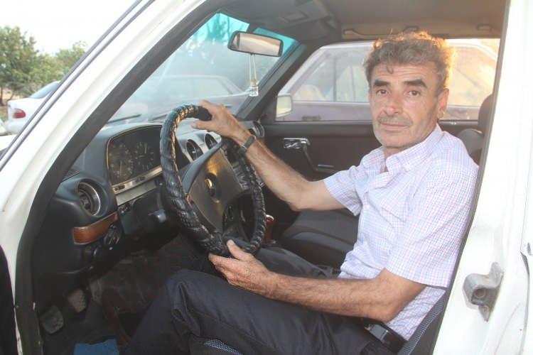 <p>Hobi mi dersin, mesleğini seviyor mu dersin, 14 yaşından beri bu işi yaptığım için kopamıyor mu dersin, hoşuma gidiyor yani" diye konuştu.</p>