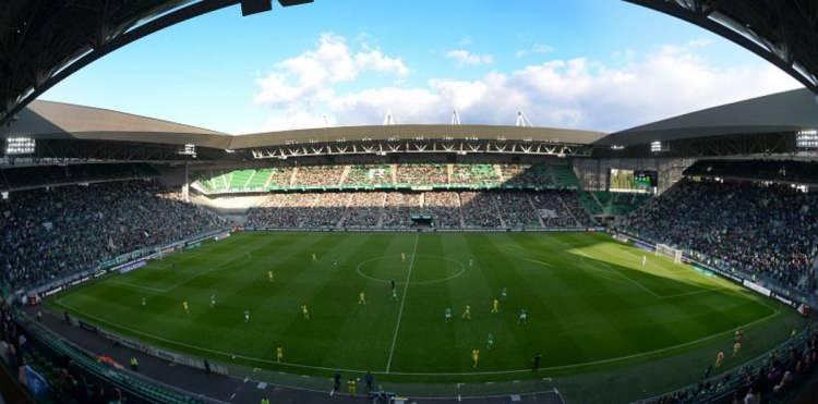 <p>15- Geoffroy Guichard Stadium (Saint-Etienne)</p>

